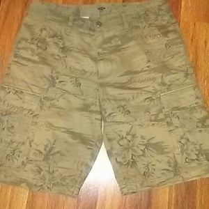 Old Navy cargo shorts